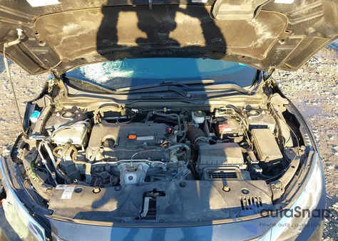 2017 Honda Civic Lx z USA, uszkodzony, nr VIN 19XFC2F54HE211222